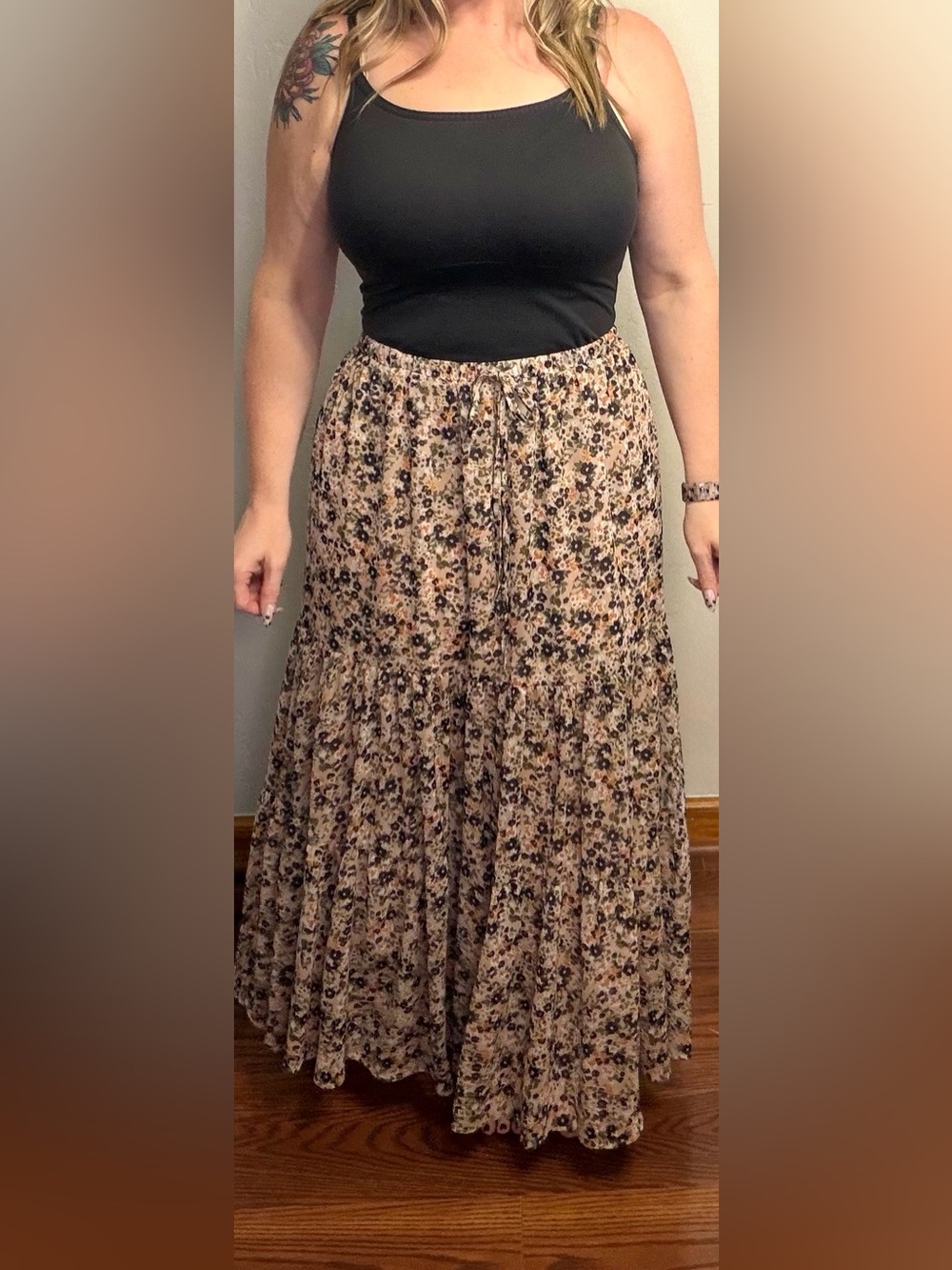 Maurices Floral Tiered Maxi Skirt Size Medium Elastic Waist Cottagecore Boho